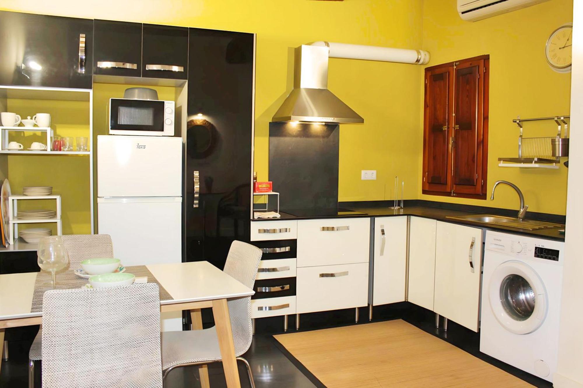 Apartamento Reformado Cerca De La Plaza Redonda Valencia Eksteriør bilde